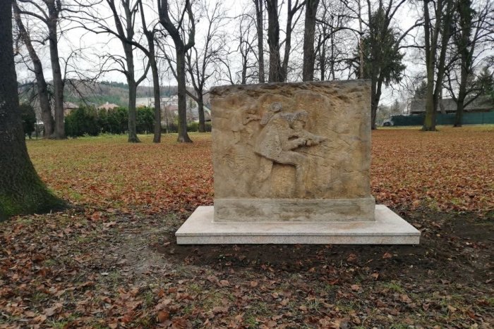 Ilustračný obrázok k článku Mesto nechalo obnoviť pamätník obetiam druhej svetovej vojny